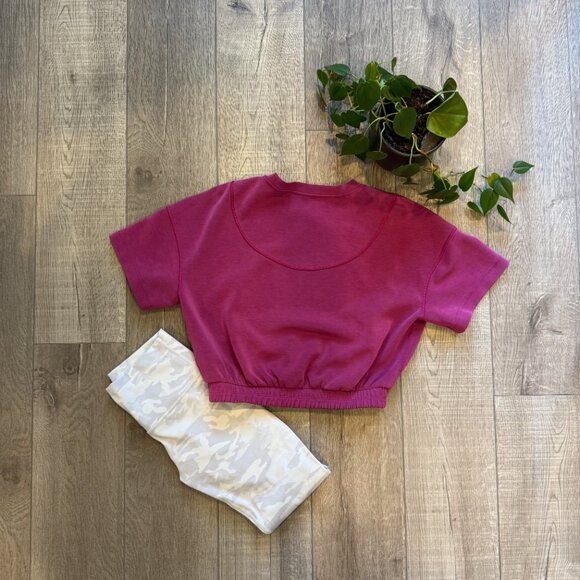 Lululemon Magenta Cropped Top Softstreme Short Sleeve - Picture 11 of 16